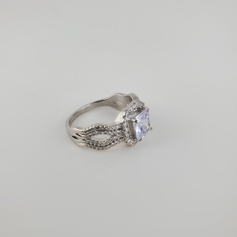 Rings - Picture 3 of 5